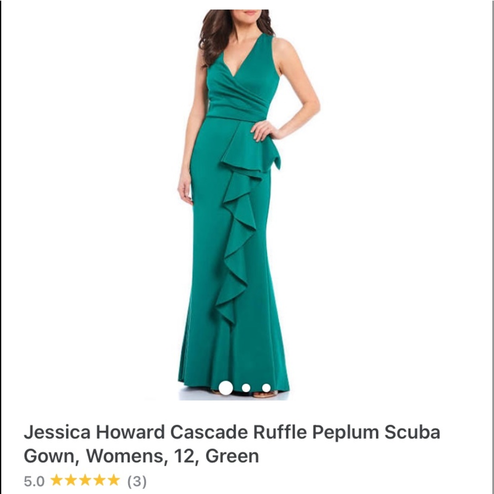 Jessica Howard gorgeous green dress